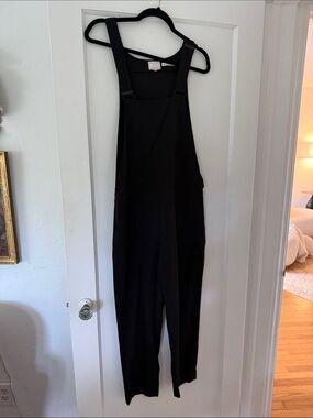 Club Monaco Black Adjustable-Strap Jumpsuit